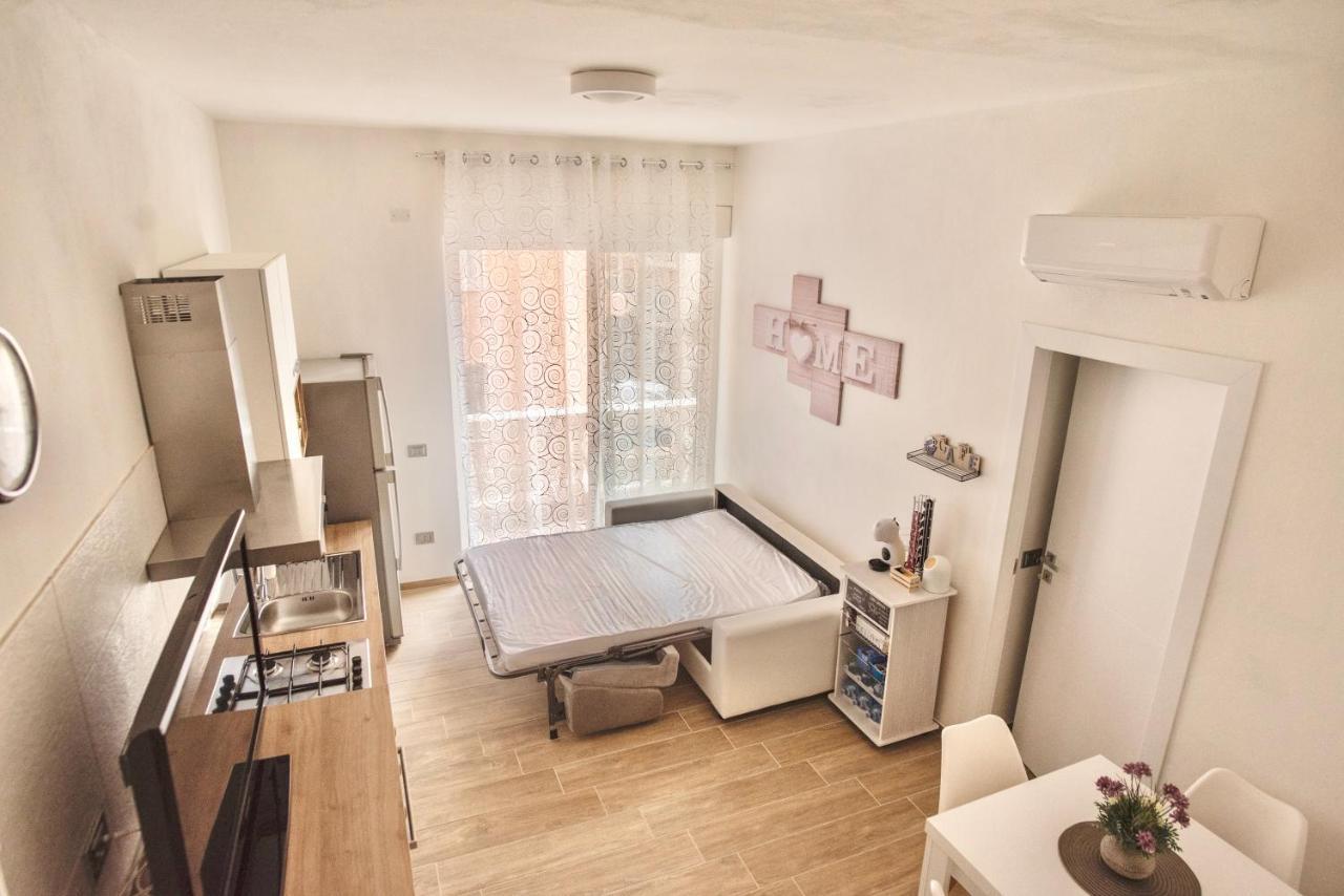 Bellini Lorenz Apartment Кальяри Экстерьер фото