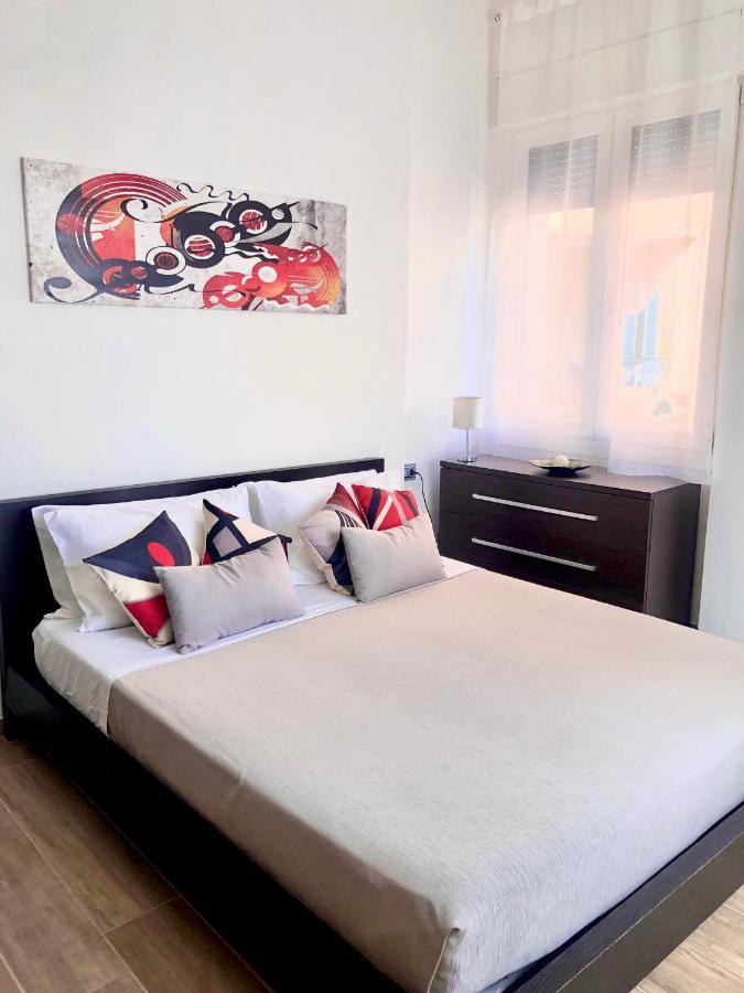 Bellini Lorenz Apartment Кальяри Экстерьер фото